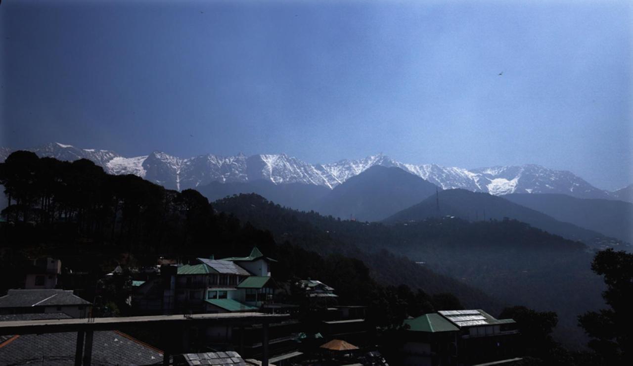 Harmony Blue Mcleodganj Hotel McLeod Ganj Exterior foto